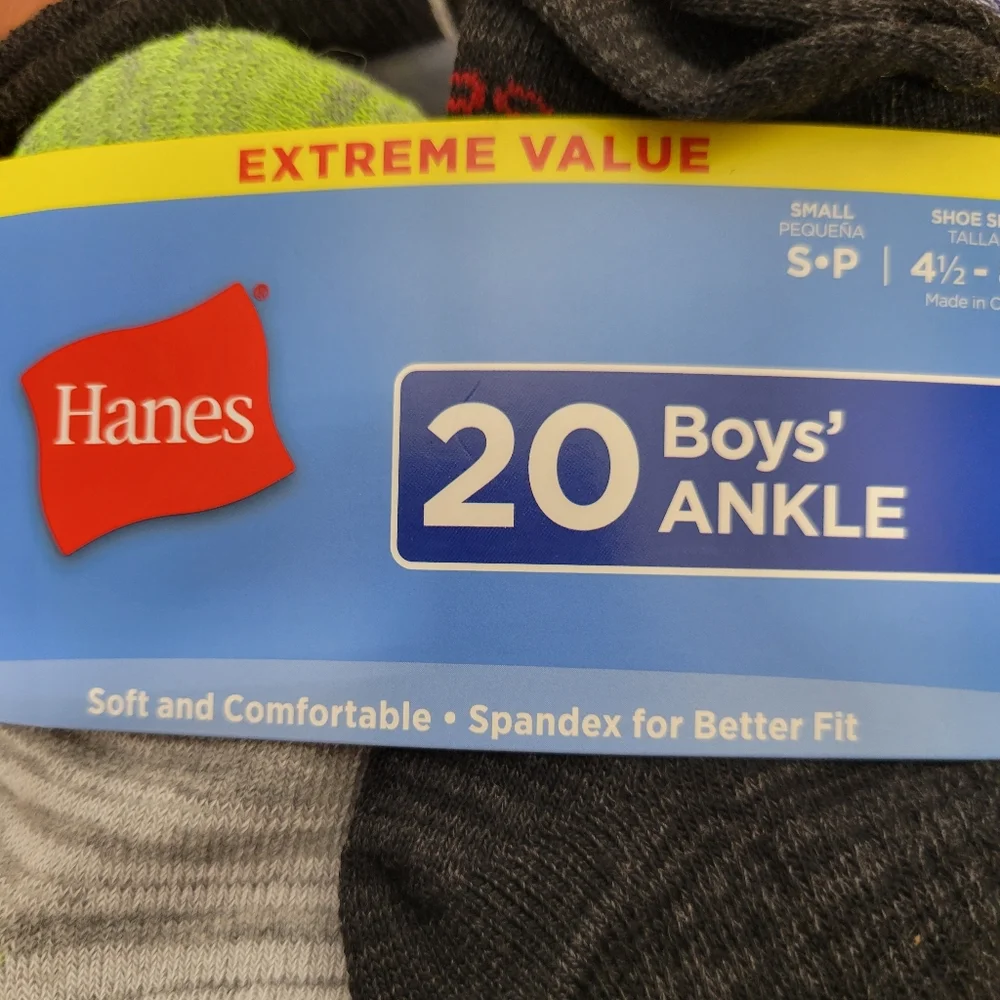 Hanes Boys' Ankle Socks Small (4.5-8.5) 20 Pack Nwt